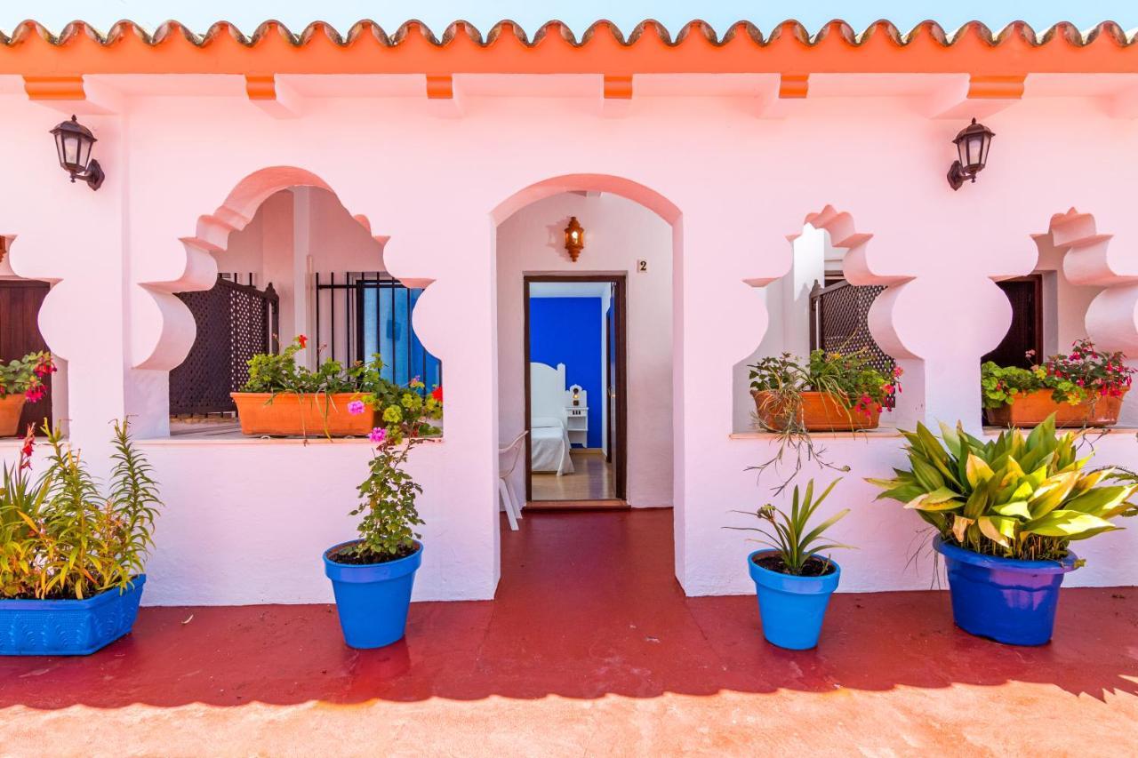 Hostal Alhambra Захора Екстериор снимка
