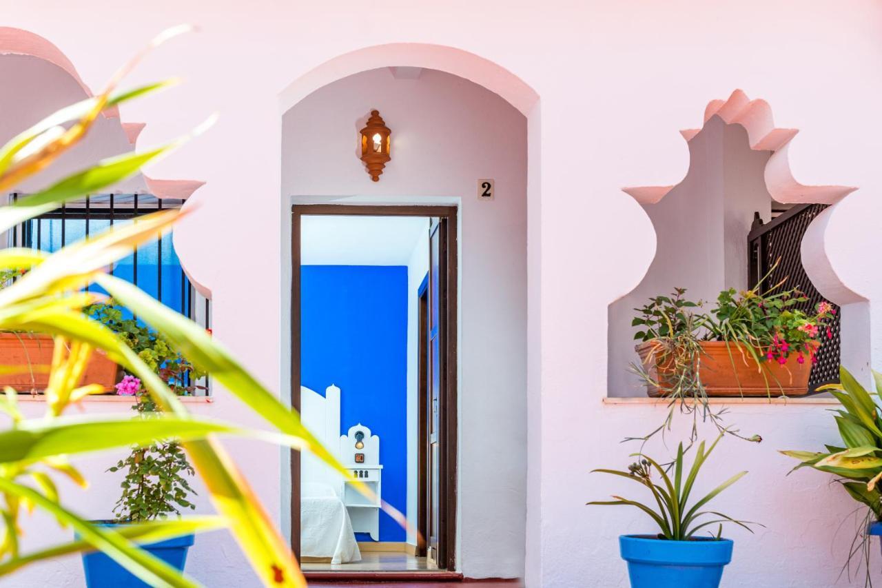 Hostal Alhambra Захора Екстериор снимка