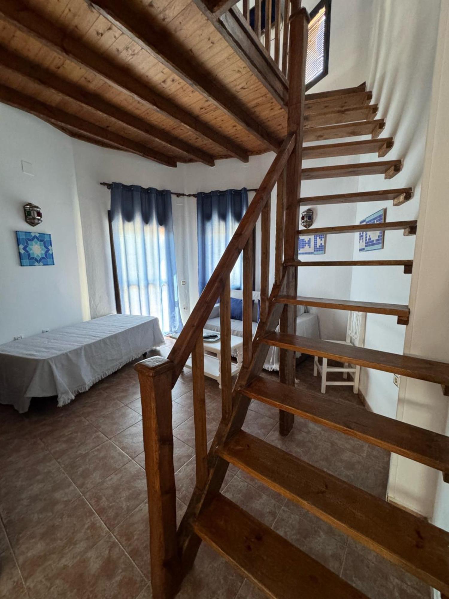 Hostal Alhambra Захора Екстериор снимка